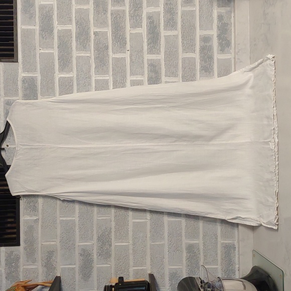 Women's Long White Maxi Dress with Beautiful Light Pink & Green Rose Embroidery - Picture 3 of 10